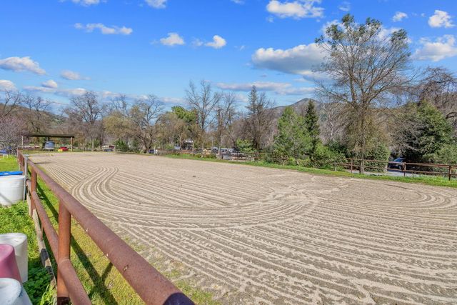 42843 N Fork Drive, Three Rivers, CA 93271