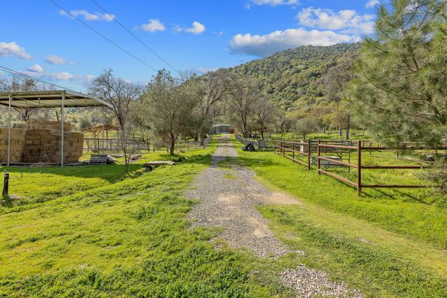 42843 N Fork Drive, Three Rivers, CA 93271