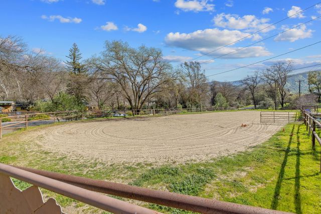 42843 N Fork Drive, Three Rivers, CA 93271