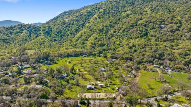 42843 N Fork Drive, Three Rivers, CA 93271
