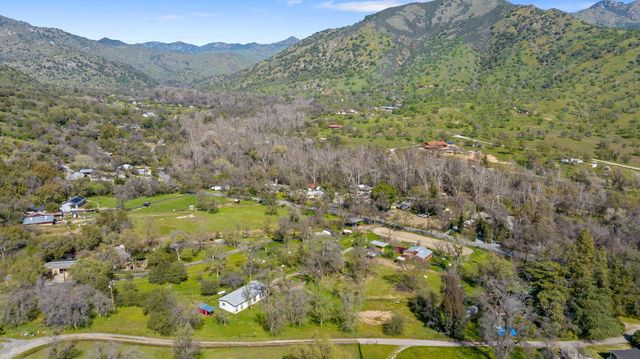 42843 N Fork Drive, Three Rivers, CA 93271