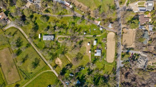 42843 N Fork Drive, Three Rivers, CA 93271