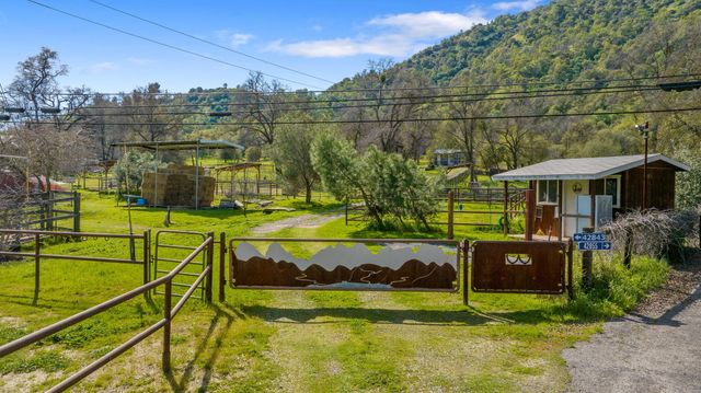 42843 N Fork Drive, Three Rivers, CA 93271