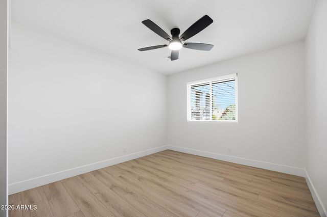 2431 E DESERT COVE Avenue, Phoenix, AZ 85028