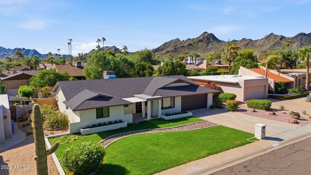 2431 E DESERT COVE Avenue, Phoenix, AZ 85028