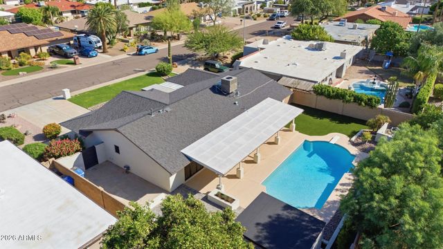 2431 E DESERT COVE Avenue, Phoenix, AZ 85028