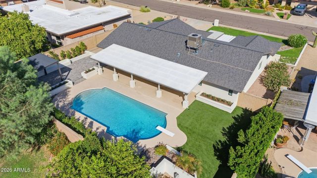 2431 E DESERT COVE Avenue, Phoenix, AZ 85028