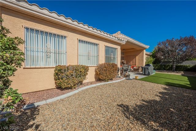 5494 Pine Ranch Street, Las Vegas, NV 89113