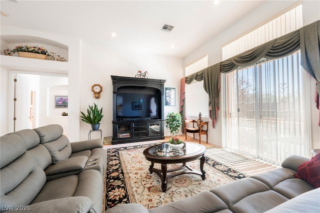 5494 Pine Ranch Street, Las Vegas, NV 89113