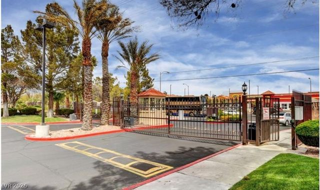 7885 West Flamingo Road 1008, Las Vegas, NV 89147