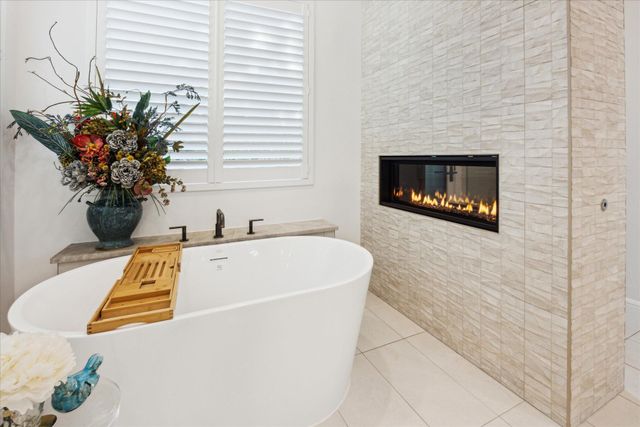 9416 Ranchland Hills BLVD, Jonestown, TX 78645