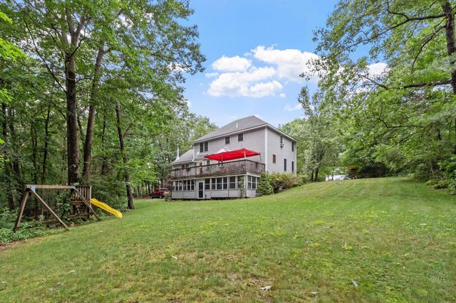 79 Wyndridge Circle, Pelham, NH 03076