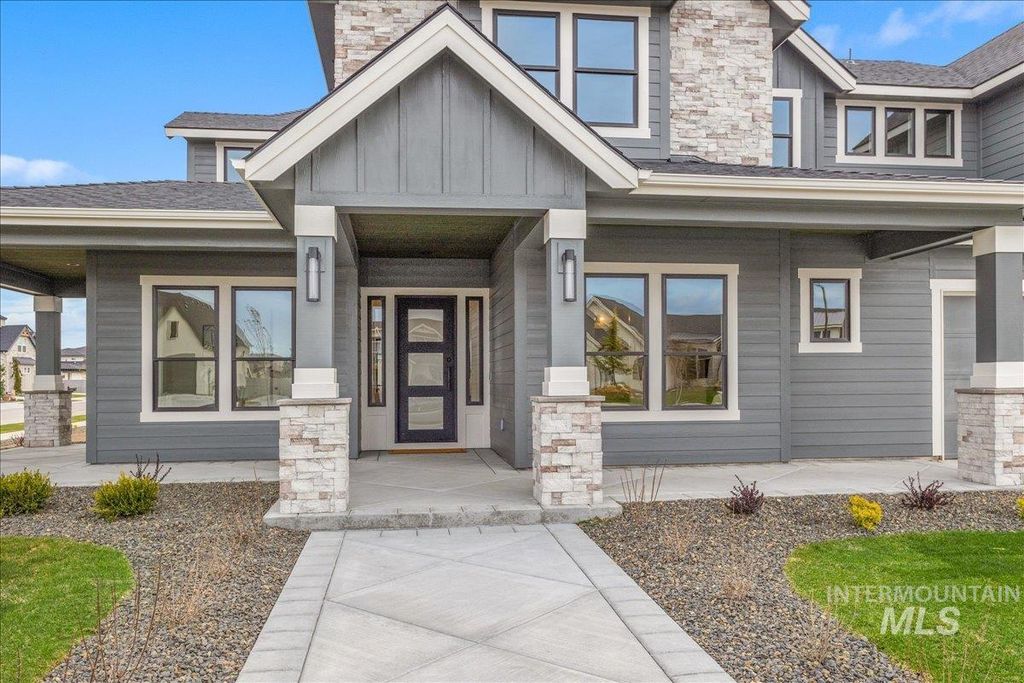 6860 S Pemberley Pl, Meridian, ID 83642 photo 2