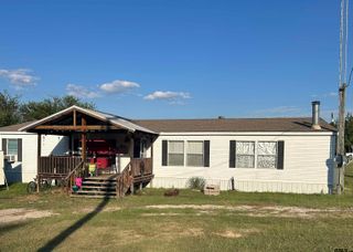 18000 County Road 4104, Lindale, TX 75771