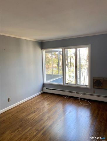 64 North Lake Drive C2, Hamden, CT 06517