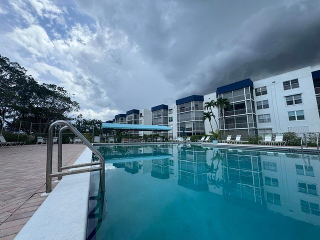 6000 NW 2ND Avenue 238, Boca Raton, FL 33487