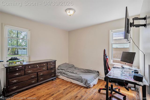 15040 Berwick Street, Livonia, MI 48154