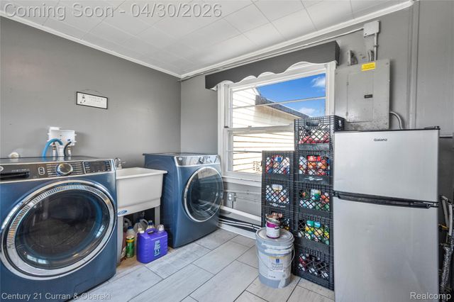 15040 Berwick Street, Livonia, MI 48154