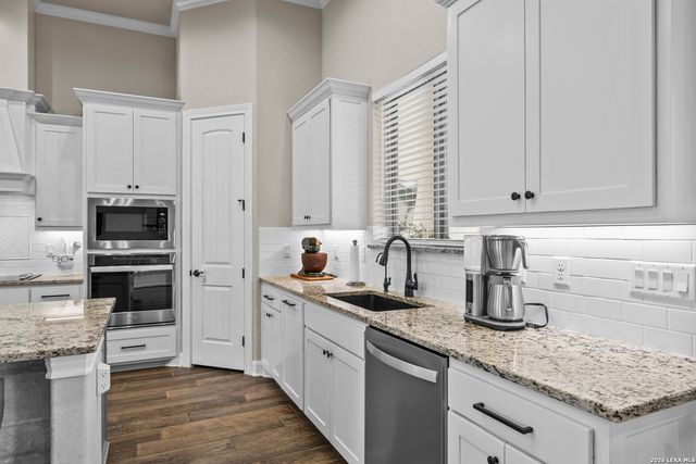 431 Hidden Springs, Spring Branch, TX 78070