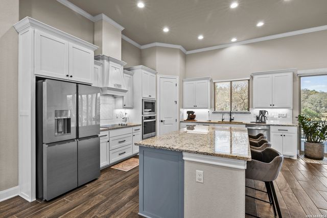 431 Hidden Springs, Spring Branch, TX 78070