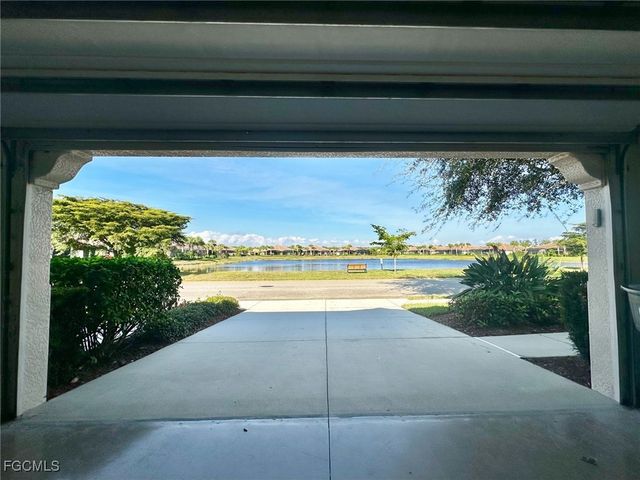 10726 Cetrella DR, Fort Myers, FL 33913