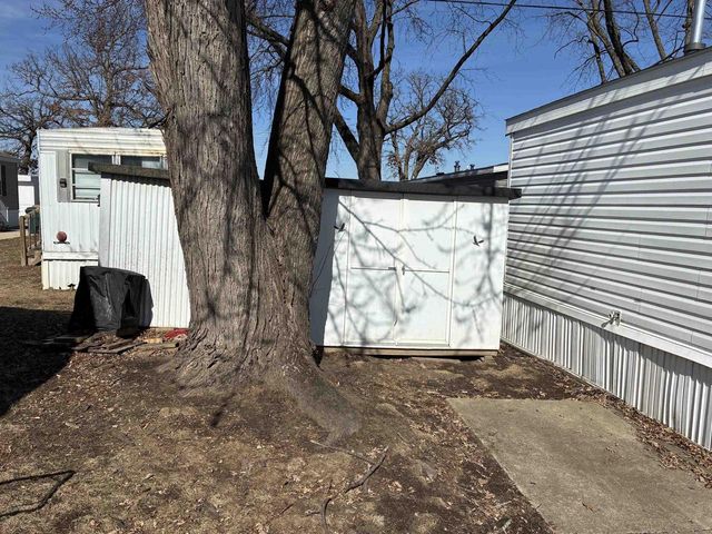 73 RedWing Lane, Madison, WI 53704