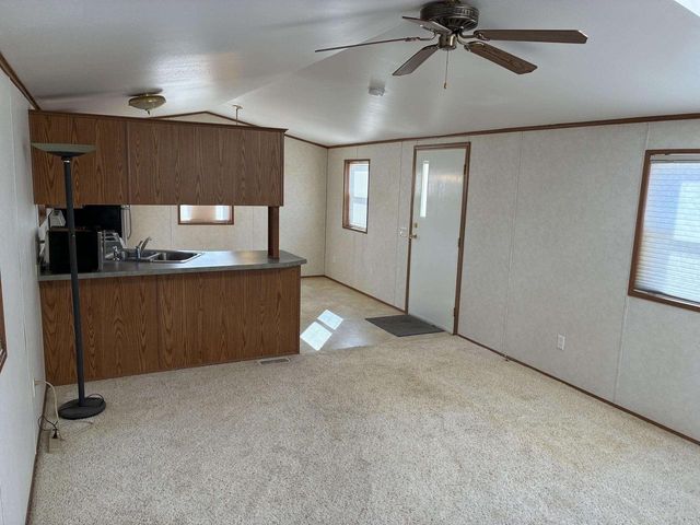 73 RedWing Lane, Madison, WI 53704