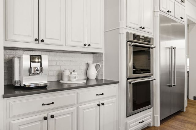 212 Oak Crest Hill Drive, Colleyville, TX 76034