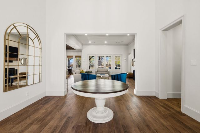 212 Oak Crest Hill Drive, Colleyville, TX 76034