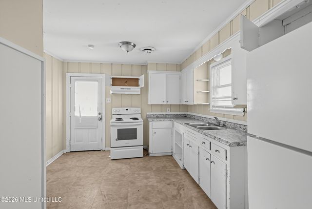 1333 Maria Drive, Jackson, MS 39204