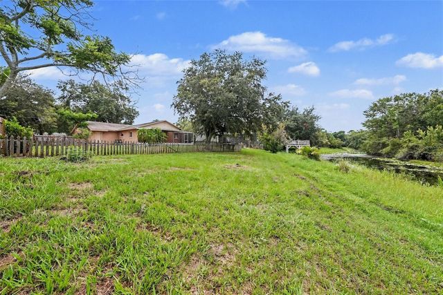 2451 GLENVIEW DRIVE, Land O Lakes, FL 34639