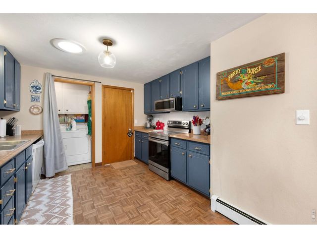 1501 Sherri Mar St, Longmont, CO 80501