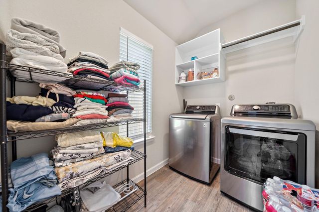 381 Andes Drive, Montgomery, TX 77316