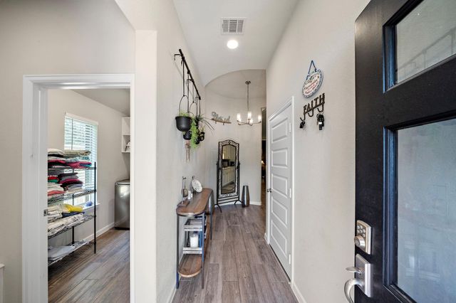 381 Andes Drive, Montgomery, TX 77316