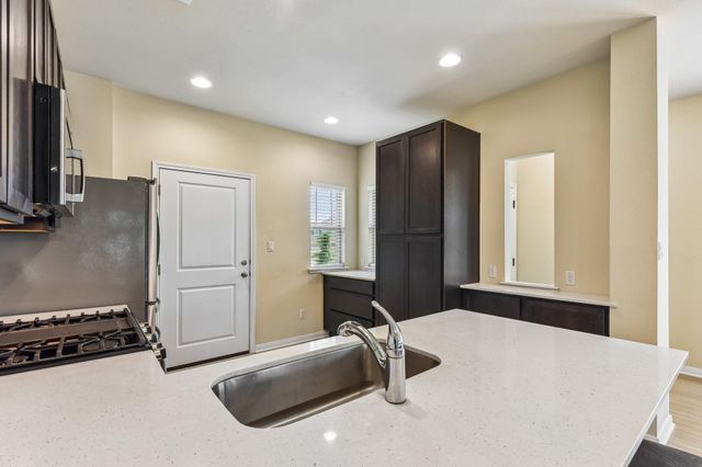 6403 Principale DR, Pflugerville, TX 78660