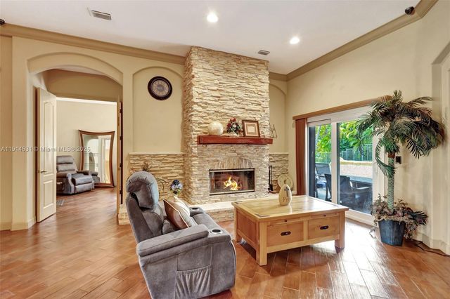 13664 N 60th St N, Palm Beach, FL 33411