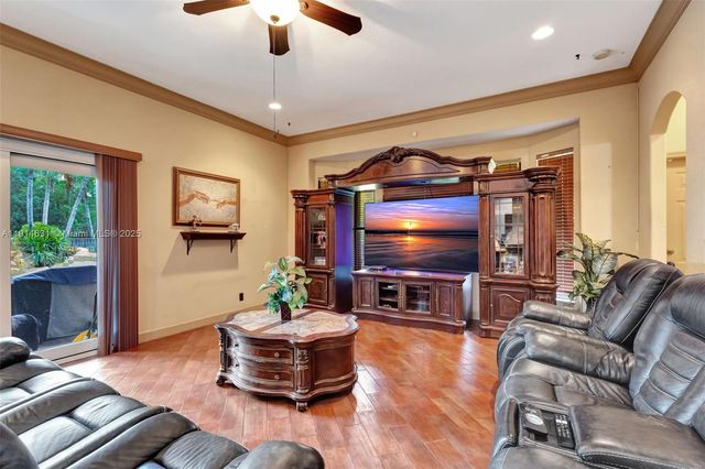 13664 N 60th St N, Palm Beach, FL 33411