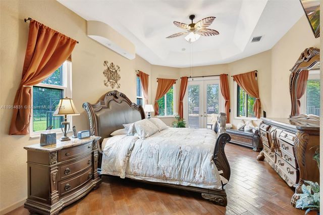 13664 N 60th St N, Palm Beach, FL 33411