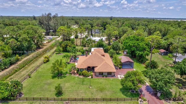 13664 N 60th St N, Palm Beach, FL 33411