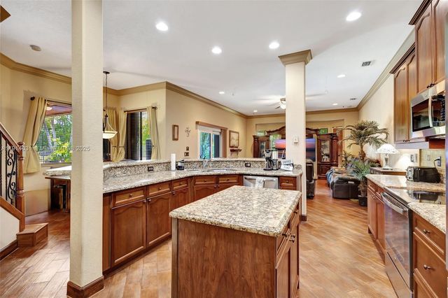 13664 N 60th St N, Palm Beach, FL 33411