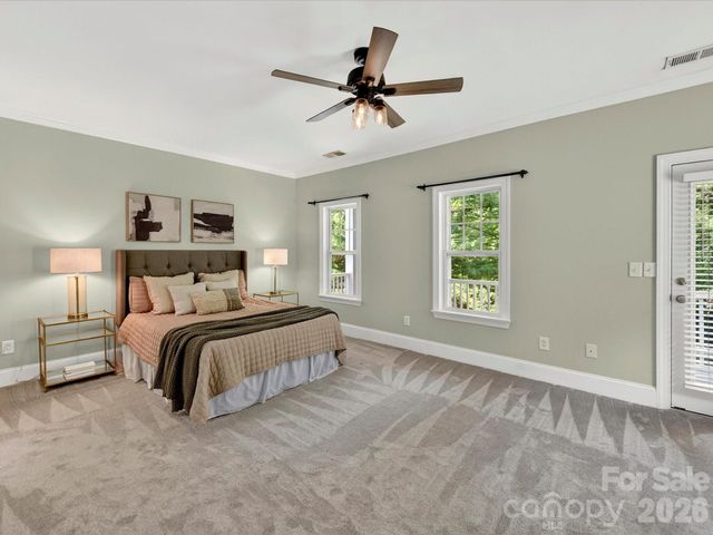 1733 Lela Avenue, Charlotte, NC 28208