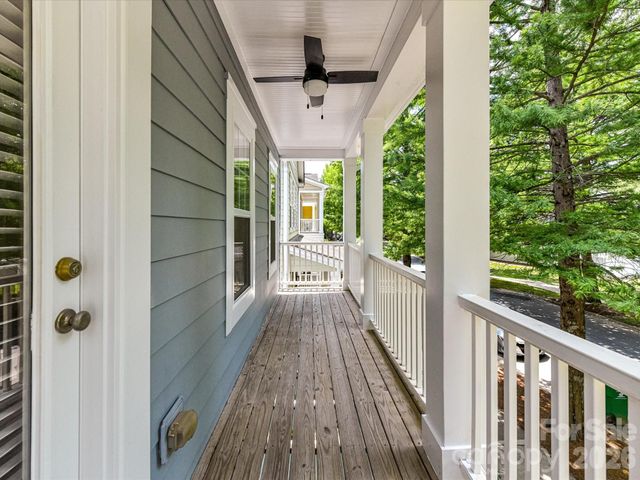 1733 Lela Avenue, Charlotte, NC 28208