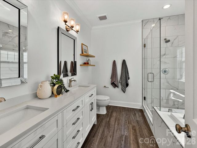 1733 Lela Avenue, Charlotte, NC 28208