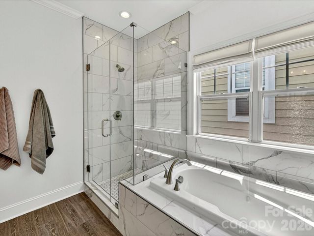 1733 Lela Avenue, Charlotte, NC 28208