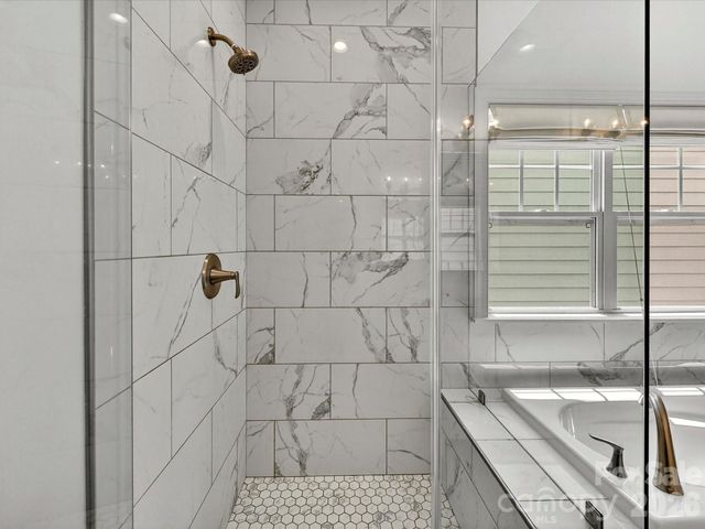 1733 Lela Avenue, Charlotte, NC 28208