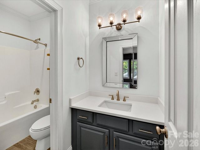 1733 Lela Avenue, Charlotte, NC 28208