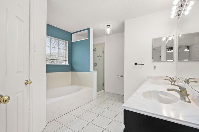 4207 Royal Manor Drive, Pasadena, TX 77505