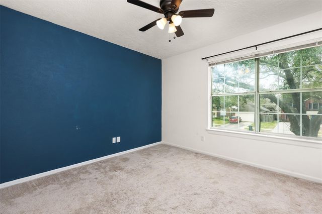 4207 Royal Manor Drive, Pasadena, TX 77505