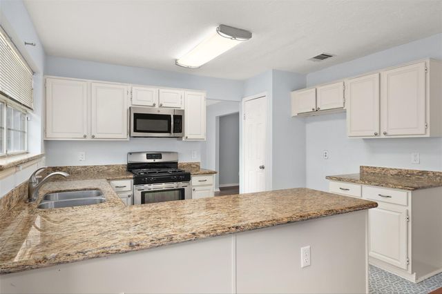 4207 Royal Manor Drive, Pasadena, TX 77505