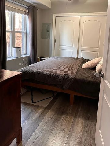 4335 W Irving Park Road 106, Chicago, IL 60641